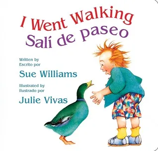 I Went Walking/Salí de paseo: Lap-Sized Board Book